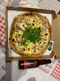 Plats et boissons du Pizzas à emporter La Roulotte de Justine Frencq - n°4