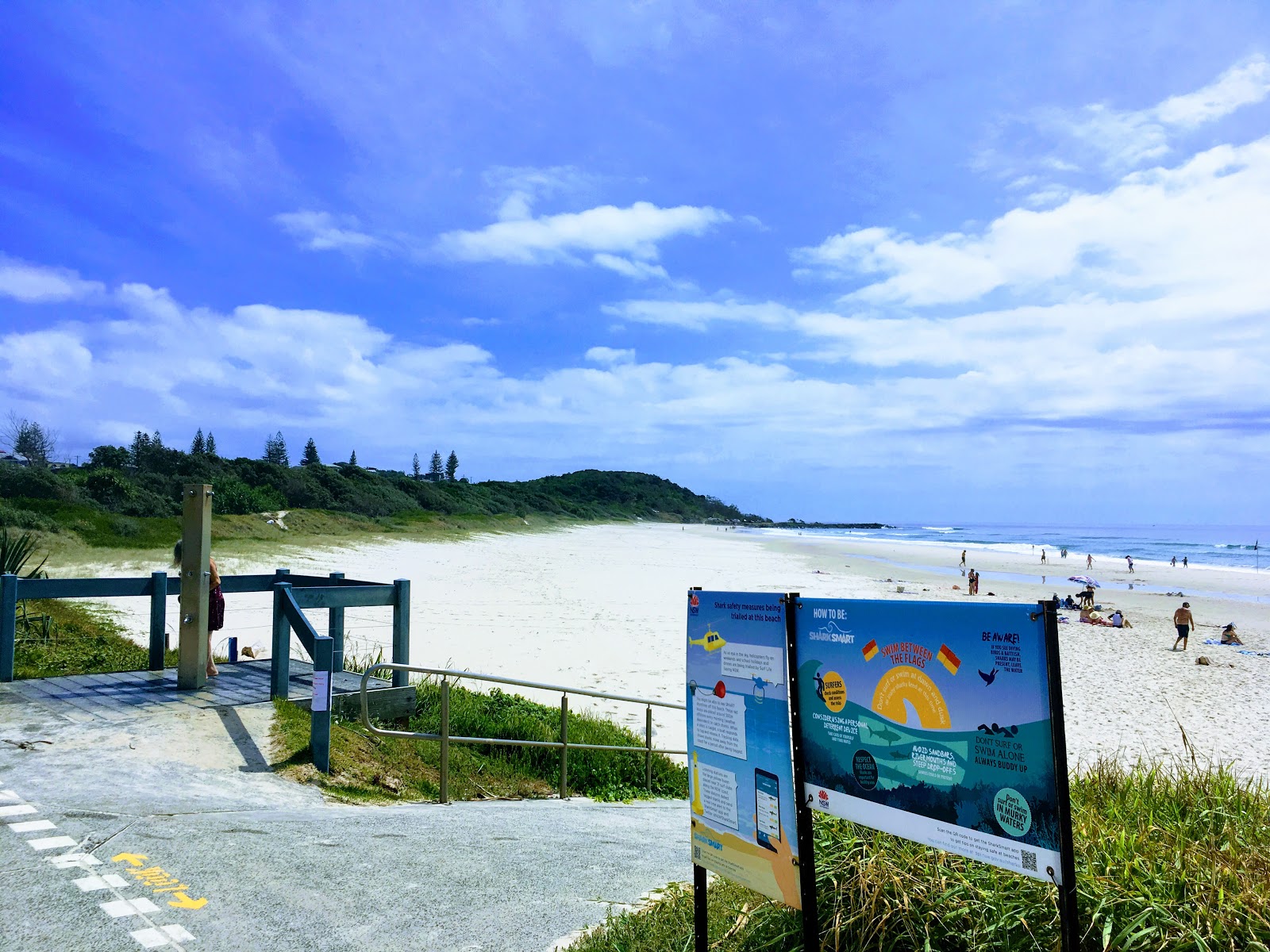 Fotografie cu Shelly Beach - locul popular printre cunoscătorii de relaxare