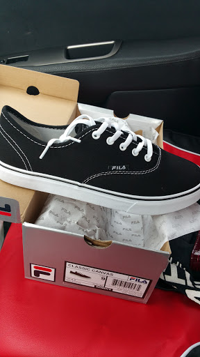 Shoe Store «WSS», reviews and photos, 2520 S Bristol St, Santa Ana, CA 92704, USA