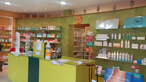 puertas automaticas Farmacia Lozano Arce en Villanueva del Campo