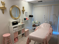 RR Nails - Photo 9 - Car repair in Singer Island, FL, West Palm Beach