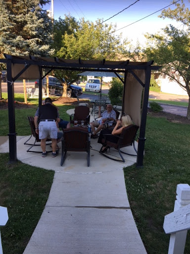 Tobacco Shop «Stogies Cigars and Lounge», reviews and photos, 55 E Olentangy St, Powell, OH 43065, USA