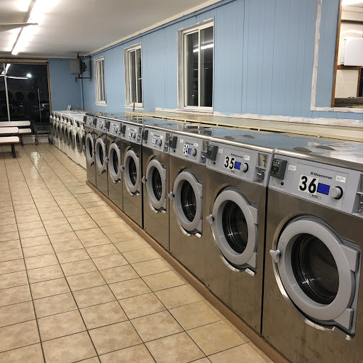 Laundromat «Dennisport Automatic Coin Laundry», reviews and photos, 13 Hall St, Dennis Port, MA 02639, USA