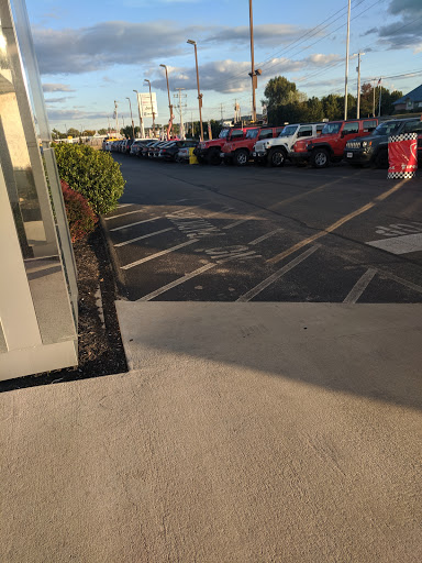Car Dealer «Stetler Dodge Chrysler Jeep Ram», reviews and photos, 1405 Roosevelt Ave, York, PA 17404, USA