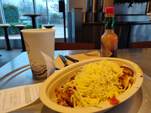 Mexican Restaurant «Chipotle Mexican Grill», reviews and photos, 1390 S Cooper St #100, Arlington, TX 76013, USA