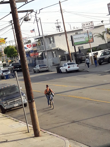 Ice Cream Shop «Boston Cream Doughnut», reviews and photos, 1009 W Anaheim St, Wilmington, CA 90744, USA