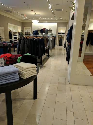 Shopping Mall «The Mall at Partridge Creek», reviews and photos, 17420 Hall Rd, Charter Twp of Clinton, MI 48038, USA