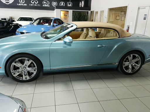 Used Car Dealer «Discovery Auto Center», reviews and photos, 10536 N Florida Ave, Tampa, FL 33612, USA