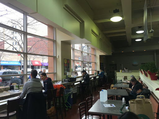 Grocery Store «Whole Foods Market», reviews and photos, 1640 Chicago Ave, Evanston, IL 60201, USA