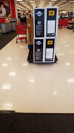 Department Store «Target», reviews and photos, 18855 N Market Pl Dr, Aurora, OH 44202, USA