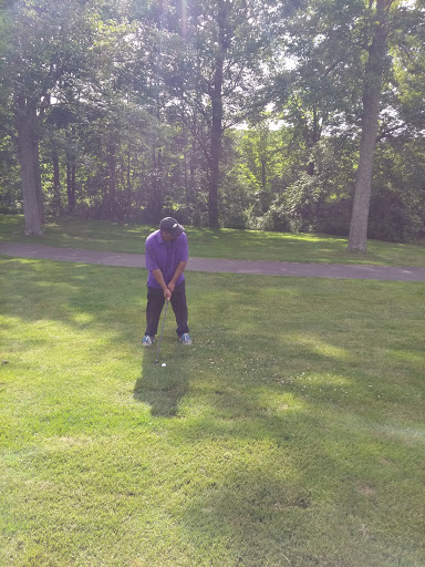 Golf Course «Crestbrook Golf Course», reviews and photos, 834 Northfield Rd, Watertown, CT 06795, USA