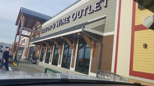 State Liquor Store «NH Liquor & Wine Outlet», reviews and photos, 34 Nashua Rd, Londonderry, NH 03053, USA