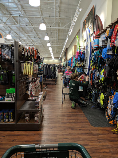 Outdoor Sports Store «Sierra Trading Post», reviews and photos, 5916 Barnes Rd, Colorado Springs, CO 80922, USA