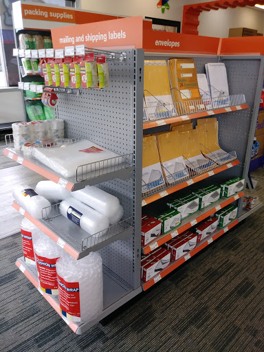Print Shop «FedEx Office Print & Ship Center», reviews and photos, 451 W Louis Henna Blvd, Round Rock, TX 78664, USA