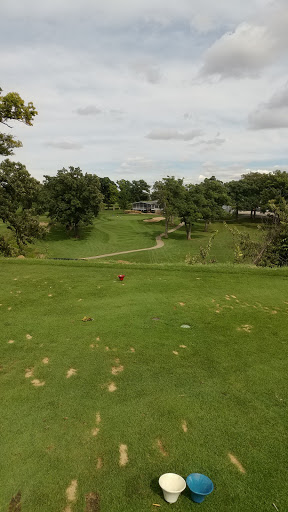 Golf Course «El Paso Golf Club», reviews and photos, 2860 County Rd 600 N, El Paso, IL 61738, USA