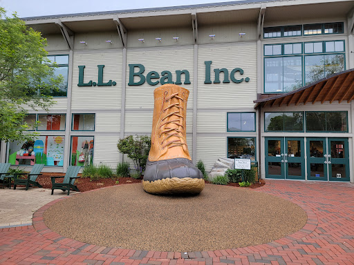Clothing Store «L.L. Bean», reviews and photos, 95 Main St, Freeport, ME 04032, USA