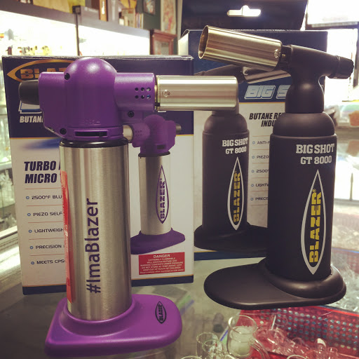 Glass Blower «ZZYZX Smoke Shop», reviews and photos, 2127 Pickwick Dr, Camarillo, CA 93010, USA