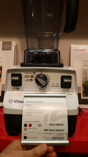 The Vitamix Store: A Culinary Exploration Center, 6134 Kruse Dr, Solon, OH 44139, USA, 