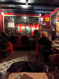 Atmosphère du Restaurant français Le Perroquet Vert à Paris - n°2