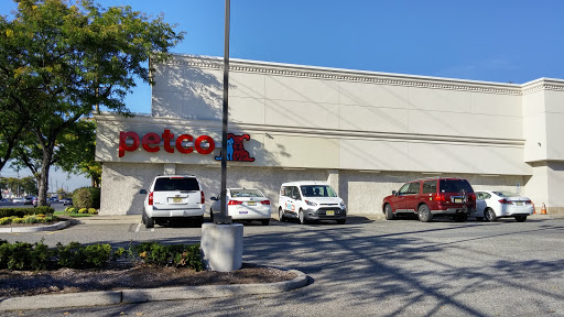 Petco Animal Supplies, 450 N Rte 17, Paramus, NJ 07652, USA, 