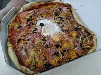 Plats et boissons du Pizzeria Pizza Mario Thierry à Perpignan - n°10