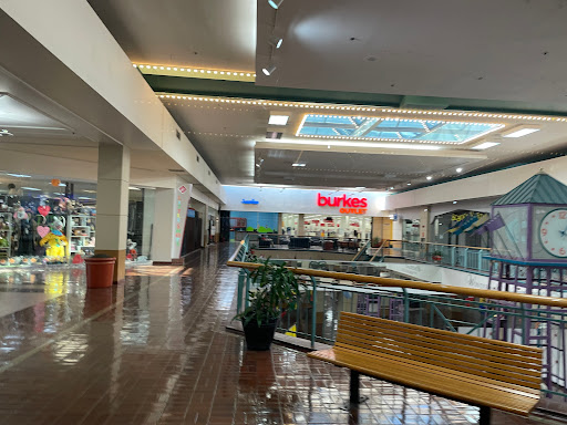 Department Store «Burkes Outlet», reviews and photos, 4522 Fredericksburg Rd #100, San Antonio, TX 78201, USA