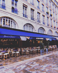 Photos du propriétaire du Restaurant de tapas Au Cœur Couronné à Paris - n°3