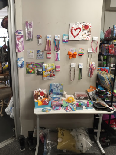 Shopping Mall «Village Square Shopping Center», reviews and photos, 2800 Recker Hwy, Winter Haven, FL 33880, USA