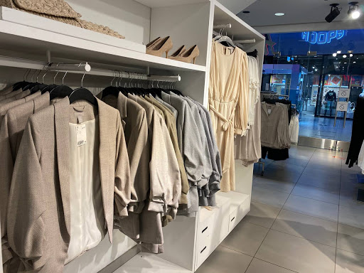 Clothing Store «H&M», reviews and photos, 140 Easton Station, Columbus, OH 43219, USA