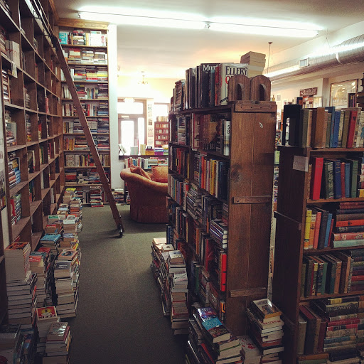 Book Store «The Book House», reviews and photos, 7352 Manchester Rd, Maplewood, MO 63143, USA