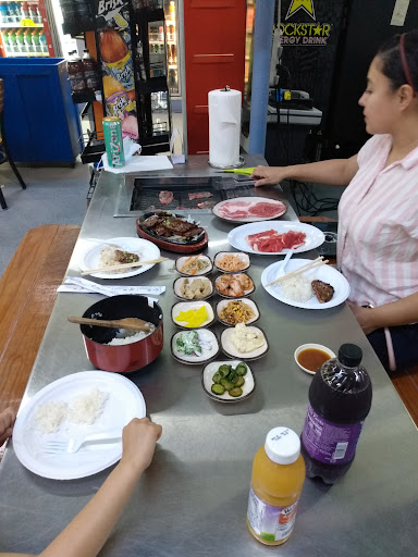 Restaurant «Chas Market & Kitchen», reviews and photos, 1431 N Pine St, San Antonio, TX 78208, USA