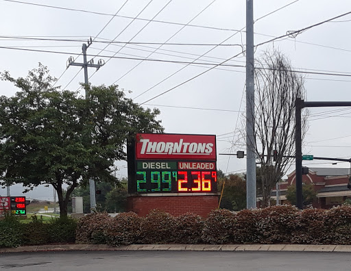 Thorntons, 768 E Main St, Hendersonville, TN 37075, USA, 