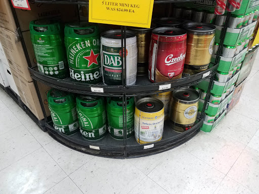 State Liquor Store «Liquor Barn», reviews and photos, 8170 W Golf Rd, Niles, IL 60714, USA