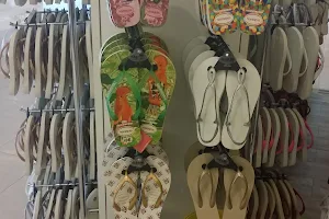 Havaianas Shopping Golden Square image