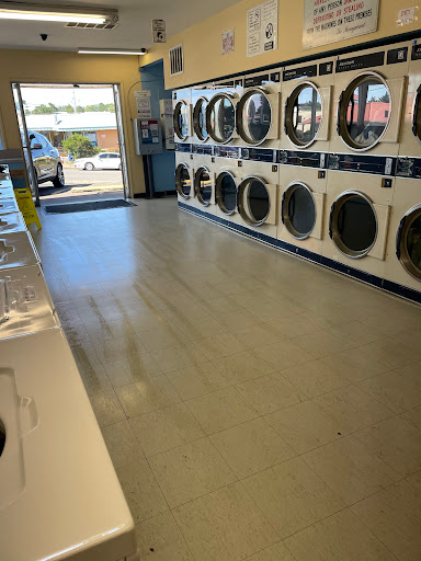 Laundromat «Laundry Queen», reviews and photos, 432 Oregon Coast Hwy, Newport, OR 97365, USA