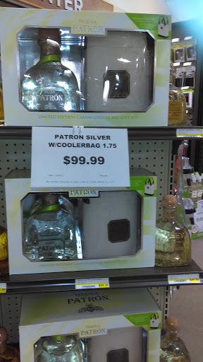 Liquor Store «Liquor Barn», reviews and photos, 2625 Scottsville Rd, Bowling Green, KY 42104, USA