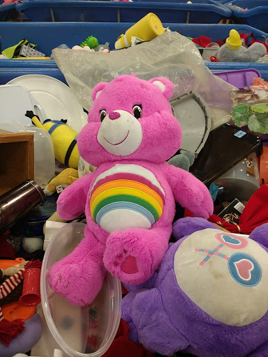 Thrift Store «Goodwill Outlet», reviews and photos, 294 Lincoln Hwy, North Versailles, PA 15137, USA