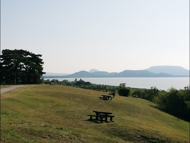 Szépkilátó parkoló - Balatongyörök