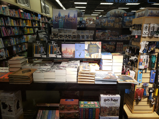 Book Store «Books-A-Million», reviews and photos, 2700 Potomac Mills Cir #115, Woodbridge, VA 22192, USA