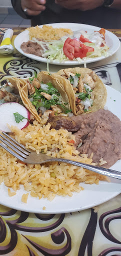 Grocery Store «La Posada», reviews and photos, 1930 Springwells St, Detroit, MI 48209, USA