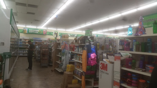 Dollar Store «Dollar Tree», reviews and photos, 5825 Bellflower Blvd, Lakewood, CA 90713, USA