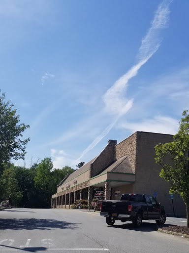 Supermarket «Super Stop & Shop», reviews and photos, 60 Brotherhood Plaza Dr, Washingtonville, NY 10992, USA