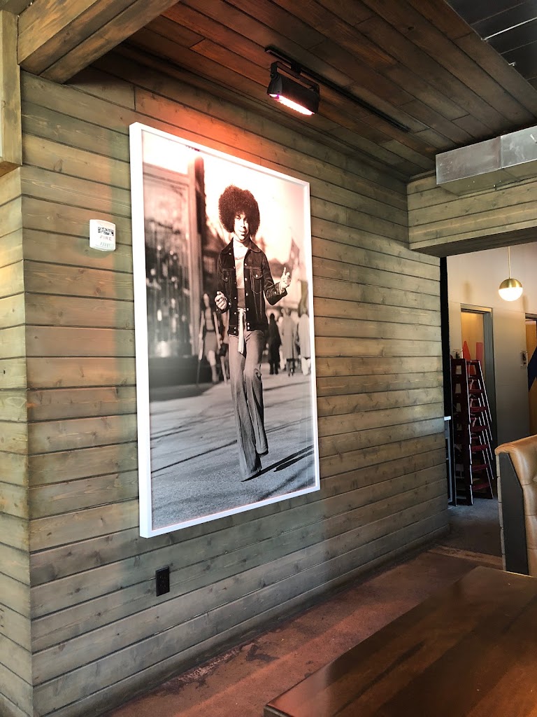 Station Pizzeria 55305