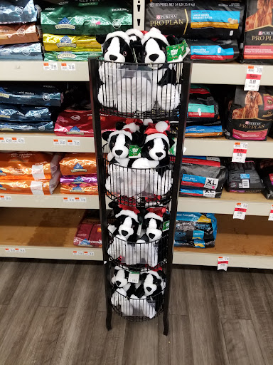 Pet Supply Store «Pet Supplies Plus», reviews and photos, 283 Middle Turnpike W, Manchester, CT 06040, USA