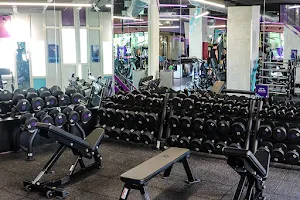 Fitness First - Platinum One Bonifacio High Street image