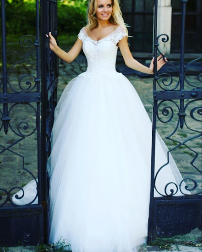 Bridal Shop «Bela Bridal wedding, prom, & Quinceanera», reviews and photos, 2161 MacArthur Rd, Whitehall, PA 18052, USA