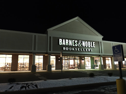 Barnes & Noble, 25 Hazard Ave # 4, Enfield, CT 06082, USA, 