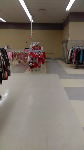 Thrift Store «Savers», reviews and photos, 1925 Pawtucket Ave, East Providence, RI 02914, USA
