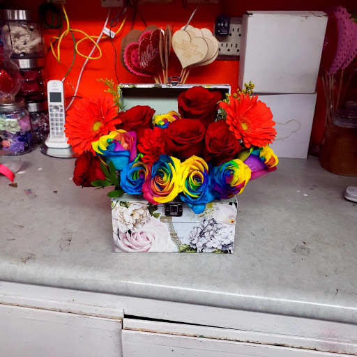 Florist «State Street Flowers & More», reviews and photos, 8401 State St, South Gate, CA 90280, USA