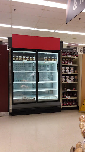 Grocery Store «Giant Food Stores», reviews and photos, 550 Centerville Rd, Lancaster, PA 17601, USA